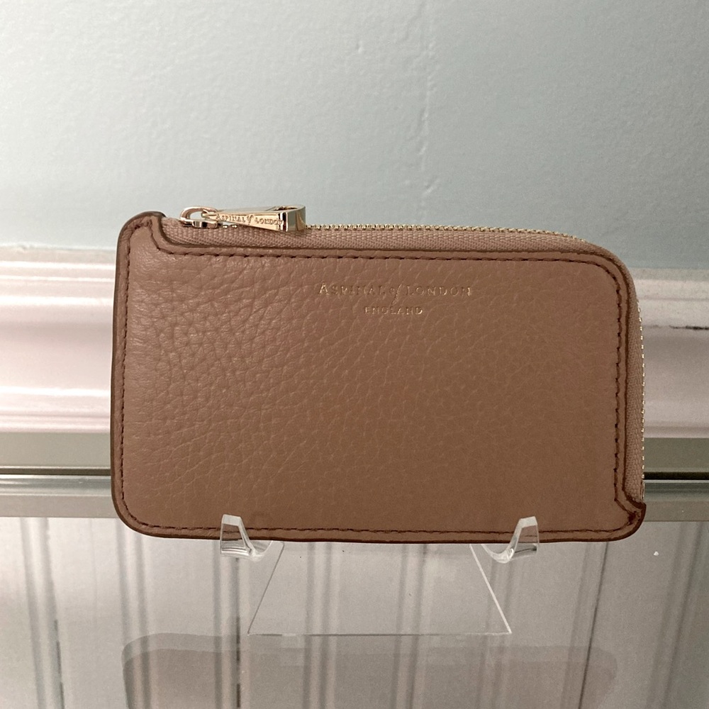 Aspinal of London Zipped Card and Coin Holder in Soft Taupe Pebble